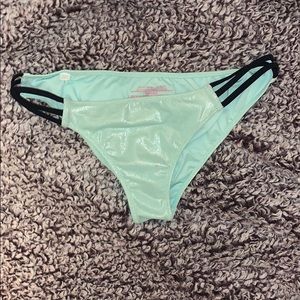 VS cheeky bottoms